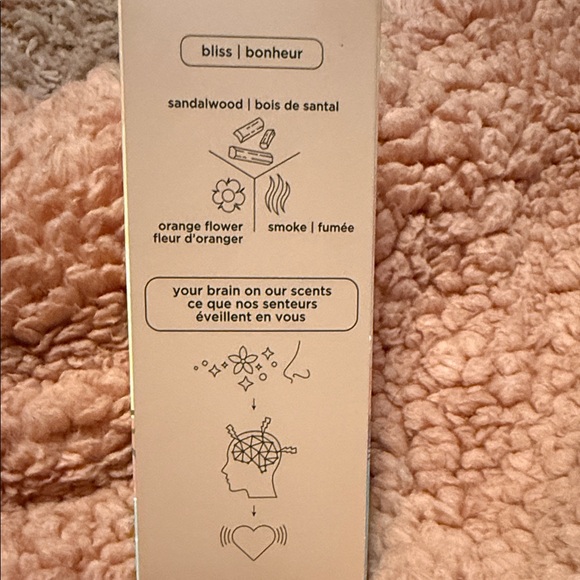 Pacifica Beach Day Parfum - Vibrant Yellow and Blue - Picture 3 of 9